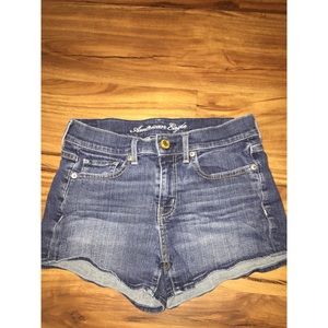 American Eagle // •size 4•